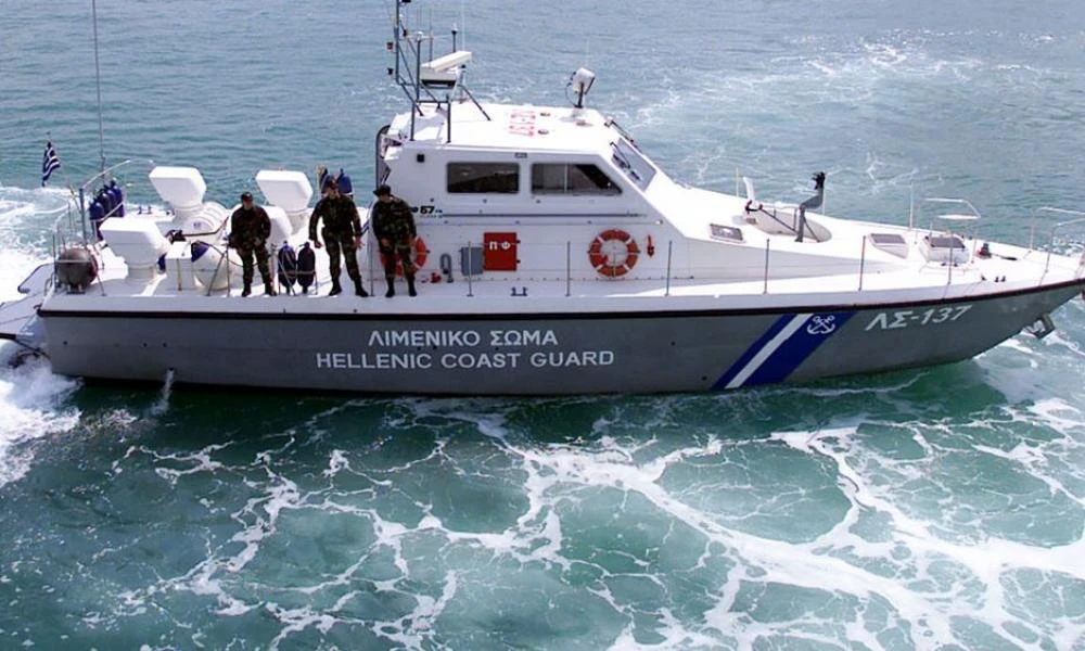Στα Σφακιά μεταφέρονται περισσότεροι από 220 μετανάστες που διασώθηκαν στη θαλάσσια περιοχή νότια της Γαύδου